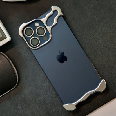 Metal Titanium Luxury Minimal Bumper Case with Superior Protection